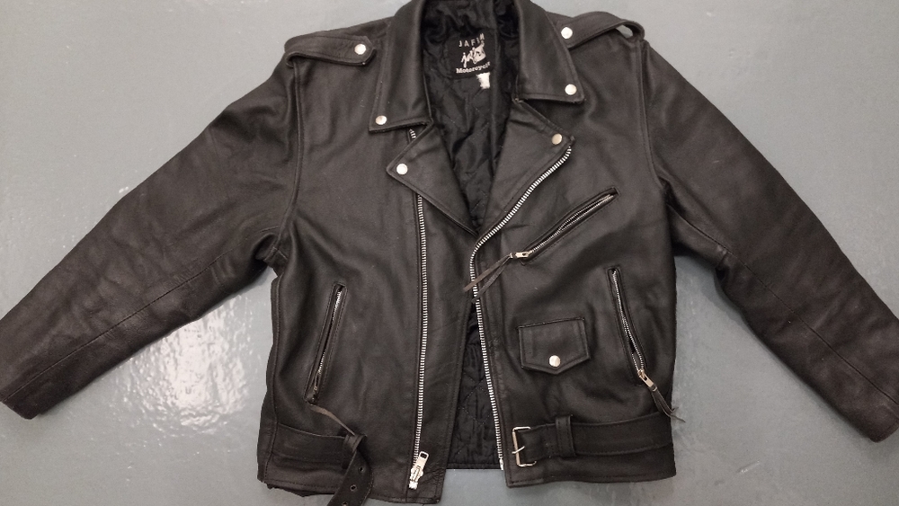 JAFRUM LEATHER JACKET SIZE 40 (LIKE NEW)